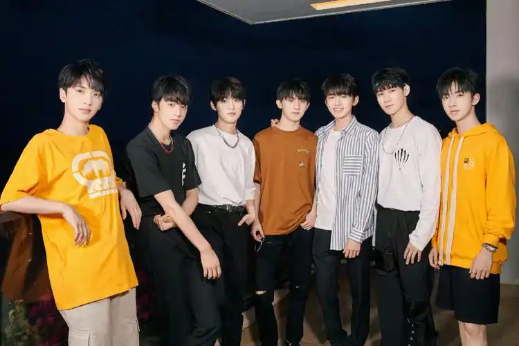 tnt合体照燃烧吧骄傲的少年们