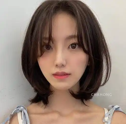 "包脸短发" 是大脸救星._中国_发型_形象