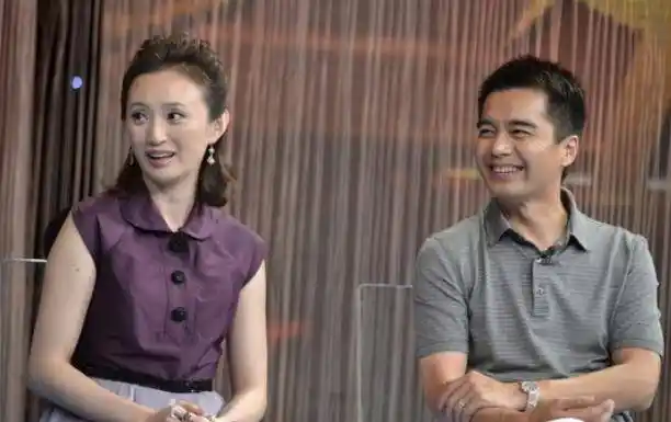 他换了4个老婆,一个比一个漂亮,如今生活非常幸福_许亚军_妻子_张晞