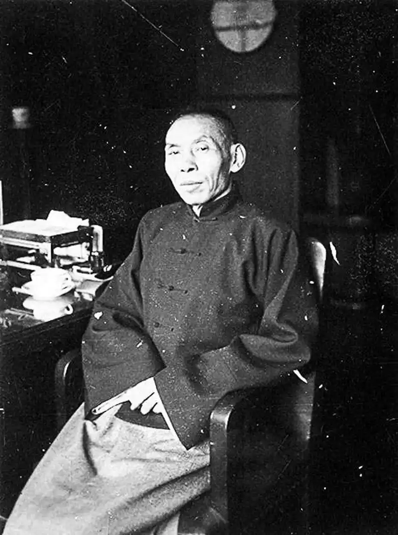 死后没能完成遗愿,他为何选择蜗居香港|上海滩|杜月笙|黄金荣_新浪