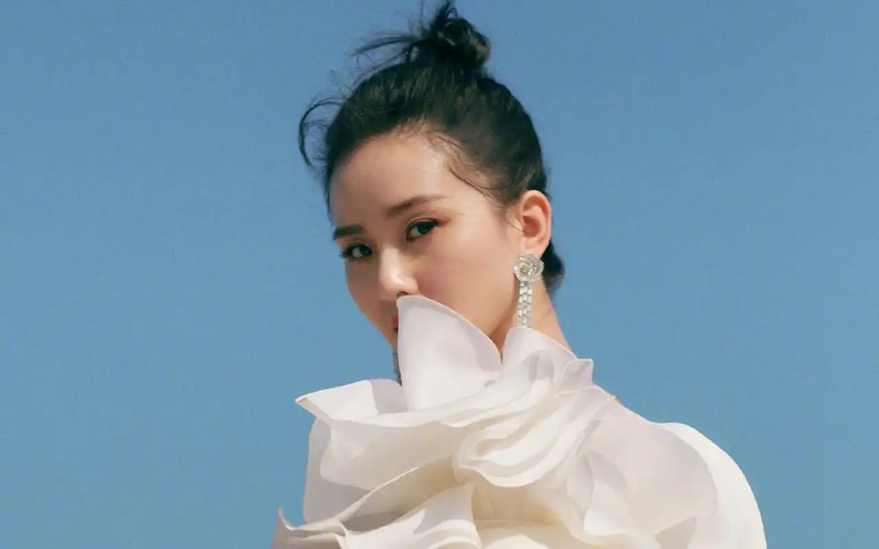 刘诗诗唯美优雅写真桌面壁纸高清大图预览1920x1200_大陆明星下载_美