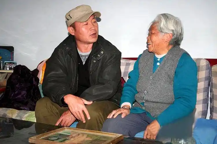 知名演员刘小宁:与大学同窗姜文糗事多,和妻子常年分居_夏雨_影片