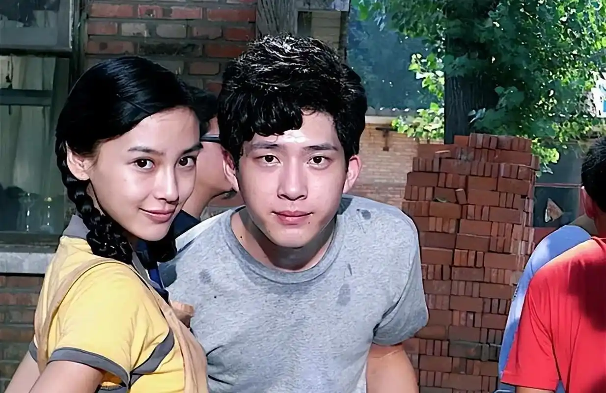 难怪黄晓明会离婚,你看看angelababy的历届男友,就什么都明白了