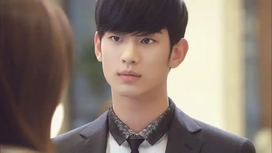 金秀贤,都敏俊,来自星星的你金秀贤壁纸图片