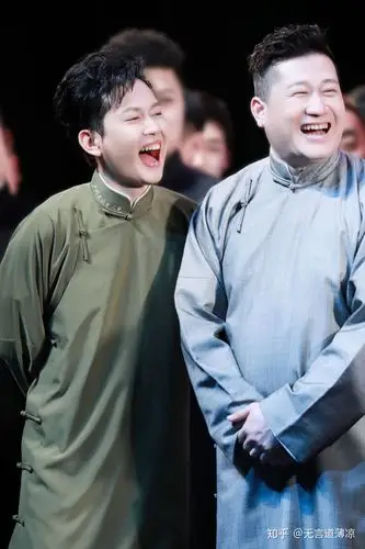 你是因为什么粉上孟鹤堂的呢?