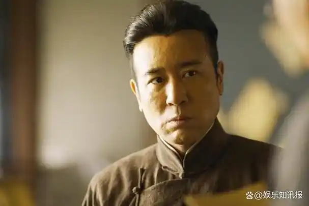 于和伟在华表奖舞台展现童真一面,凭借过硬表演作品成颁奖礼常客