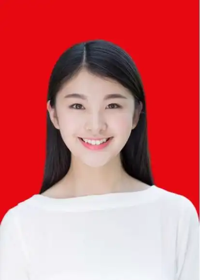 女生2寸红底证件照