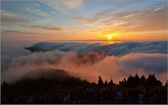 南岳衡山四时佳景--秋望日