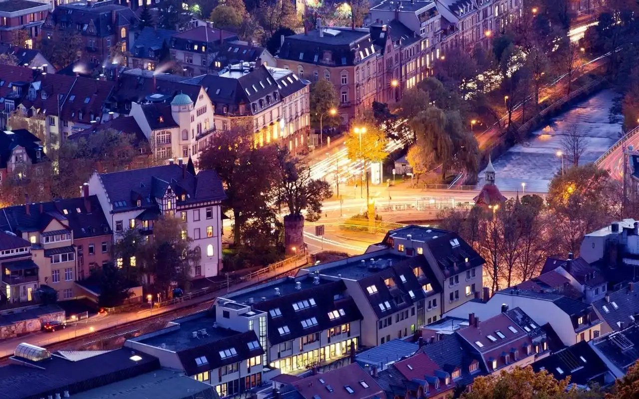 唯美意境图片欧美古典城市建筑电脑桌面壁纸