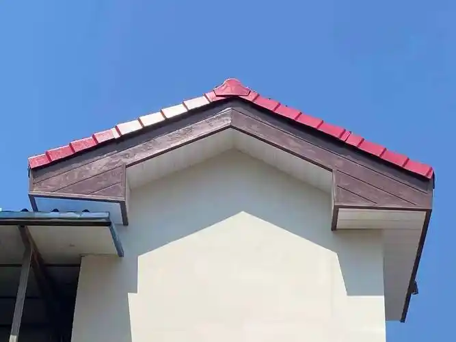 各位老师这种的天棚pvc扣板如何套定额啊