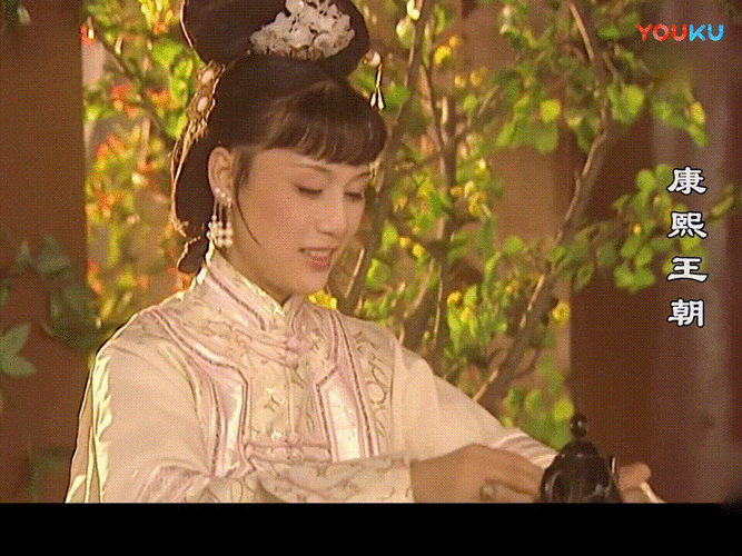 康熙王朝里面的容妃扮演者李建群去世曾和刘晓庆飙戏被赞完美女人