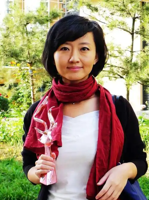 原创央视著名主持人柴静:租房结婚也幸福,将妻子当成另一种职业