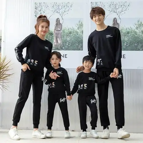 洋气卫衣圆领长袖秋冬新款运动休闲一家三口四口家庭装亲子装