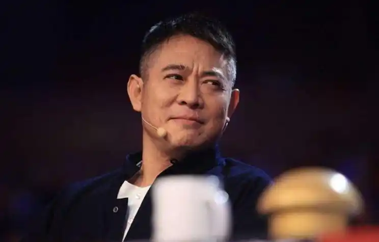 这一次,轮到60岁的李连杰"翻车"了?_游戏_工作_电影