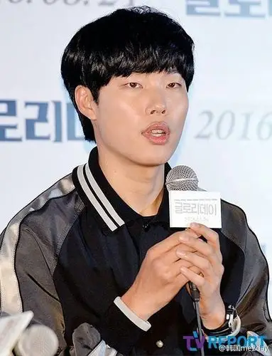 这个真的是韩剧男主角里最丑的欧巴(慎入)