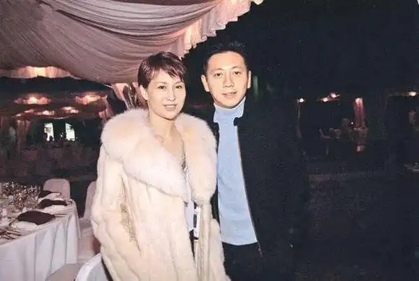 杨其龙为何超琼改变