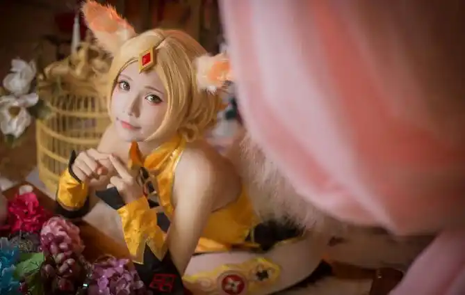 妲己魅力之狐cosplay 二技能般美到你眩晕