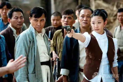 《战火连天》唐一菲曹征成战地欢喜冤家