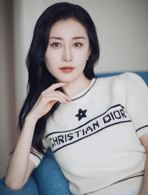 舒畅生日写真##舒畅34岁的状态