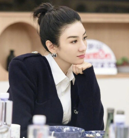 黄奕节目约会对象取向有问题骗婚劈腿?男方道歉:离婚后出现迷失