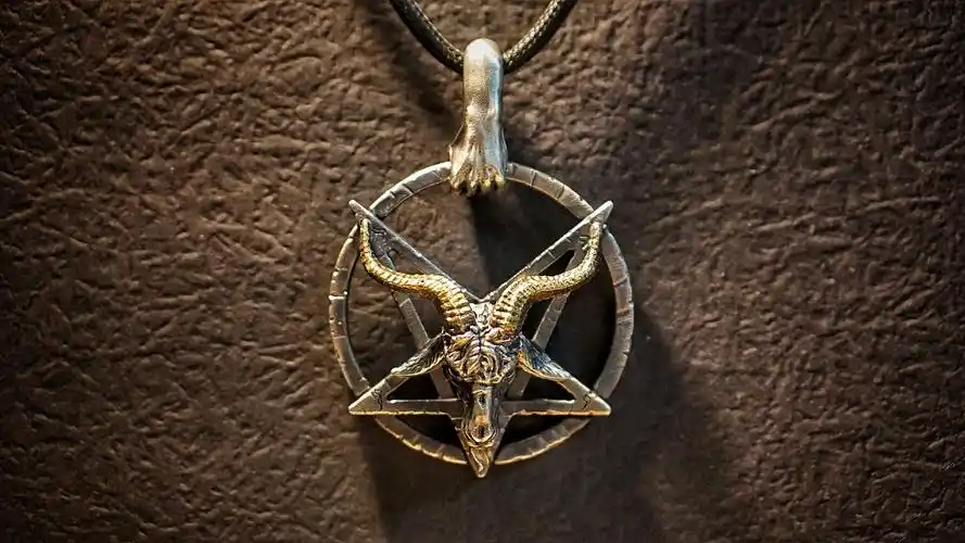 主师款特别限定恶魔之手撒旦五芒星羊头s925银吊坠