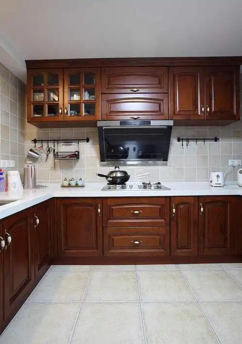 看了几十套橱柜,还是觉得这2种颜色的最百搭,耐脏又耐看!