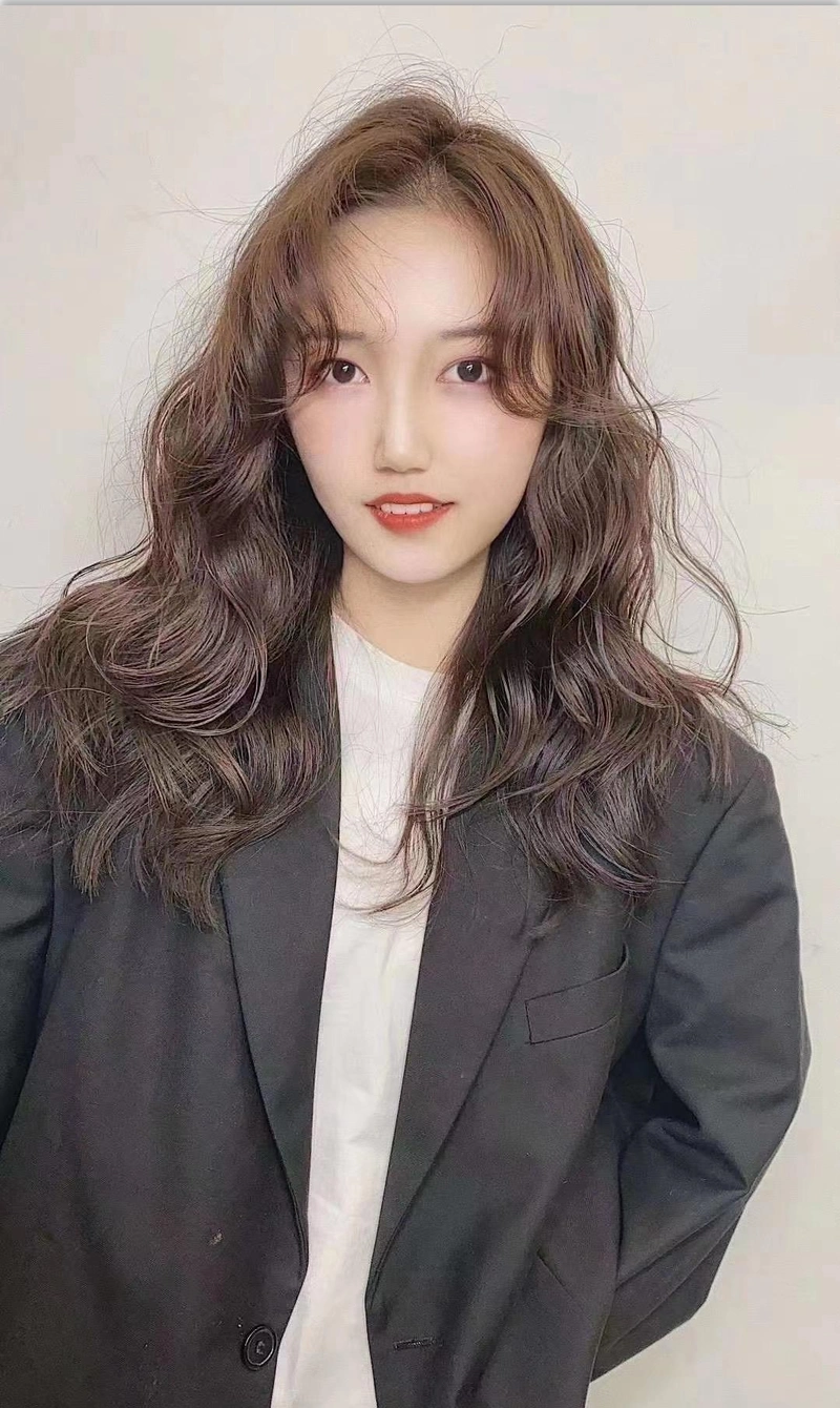 原创2020秋冬流行全头烫发型20款蓬松保暖又洋气你烫同款了吗