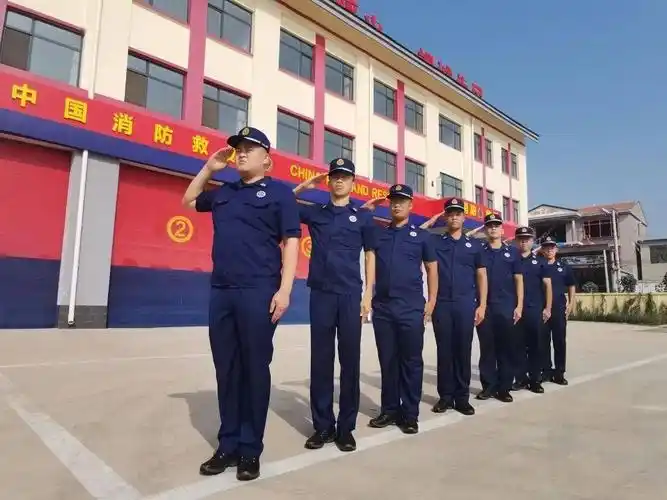 新制服亮相!邯郸消防政府专职消防员换装啦!
