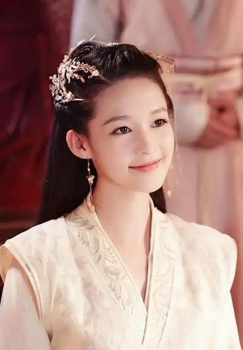 盘点一下影视剧中的古装造型(这6个角色不仅颜值惊艳)(10)