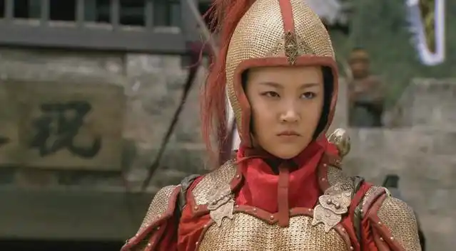 现为中央戏剧学院大三学生(2010年12月),新版《水浒》中演示扈三娘