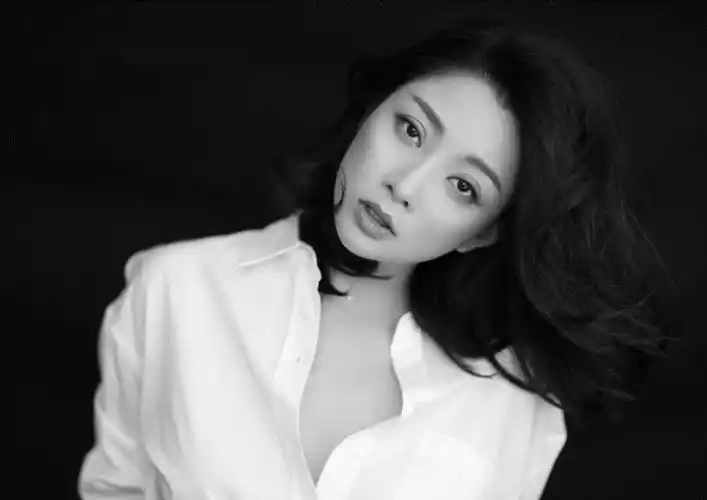 绝美女神殷桃,高清图片-壁纸族