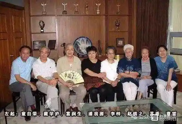 昔日上影明星夫妻 丈夫演技佳 妻子很貌美 戏好人不红 几个儿子都帅气