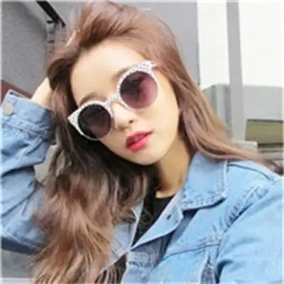 有气质的女生图片唯美时尚超酷女生高清微信头像大全