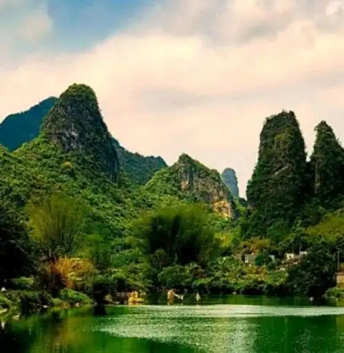 心旷神怡的美丽山水风景