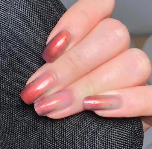 一瓶指甲油搞定美甲晕染效果温变自调试色