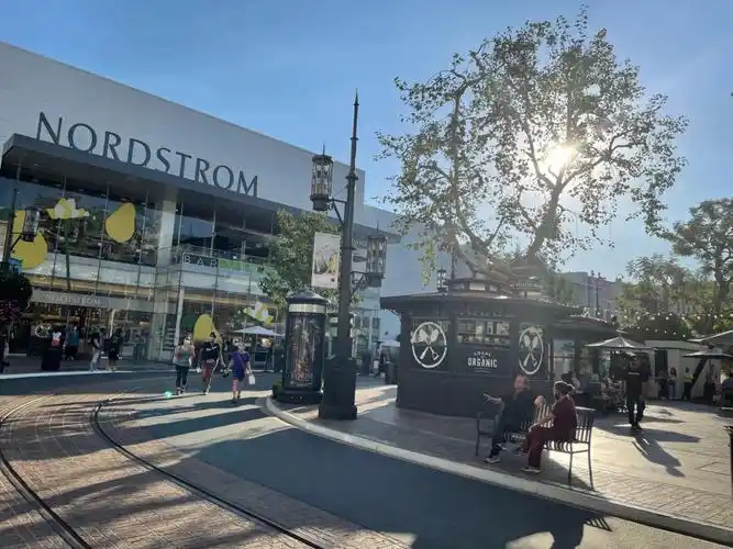 洛杉矶 the grove | 拍照也很好看