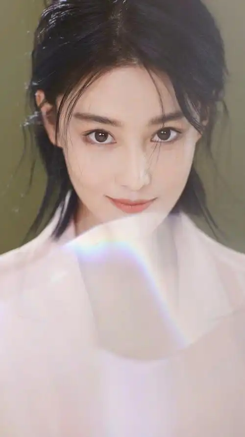 张馨予柔美粉色西装,高清图片,手机锁屏桌面-壁纸族