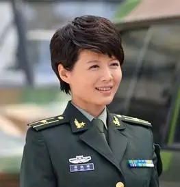 我们甚至看到了女特种兵,我们下面就来介绍一下火凤凰中谭晓琳的