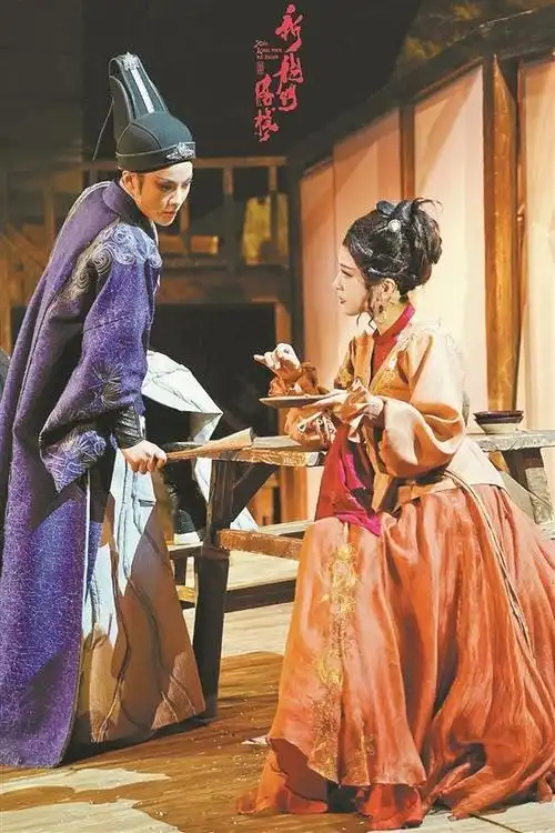 越剧《新龙门客栈》开票2分钟售罄,百元门票被炒到千元 剧方:谨防购票