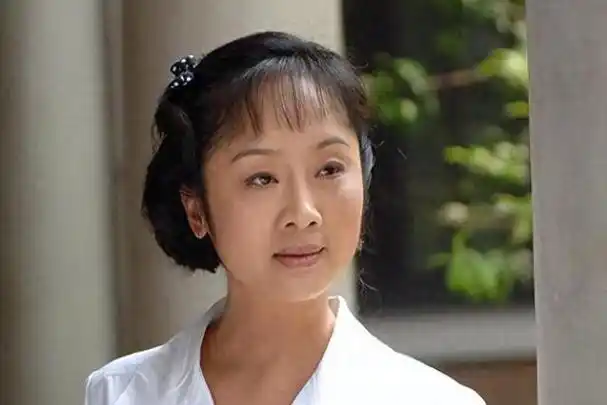 王新军前妻!如今苦尽甘来