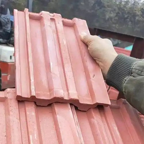 农村红洋瓦老房子瓦钢瓦红色平板瓦烧制大红瓦