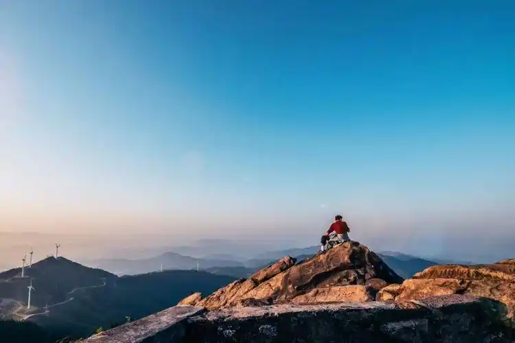 心怀力量无畏前行