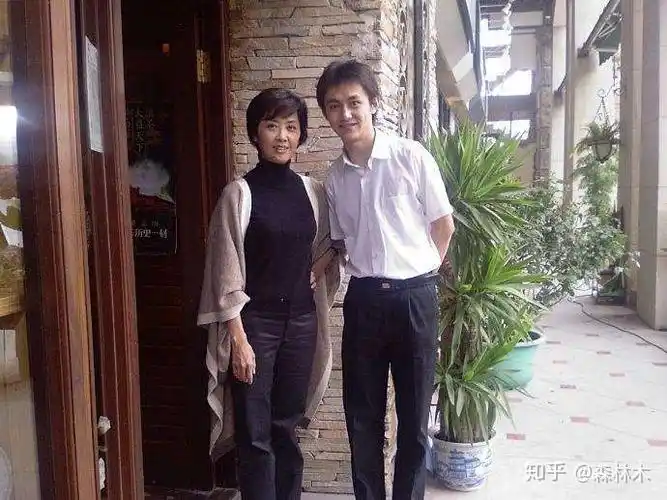 朱琳:入戏太深终身未嫁,痴情唐僧徐少华? - 知乎