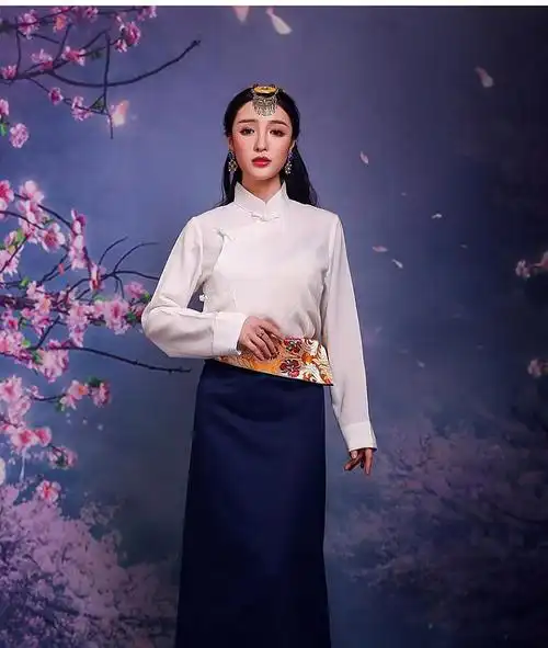 藏装女新款上衣民族风棉麻衬衣藏袍衬衫藏服上衣藏族