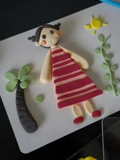 用粘土做一个娃