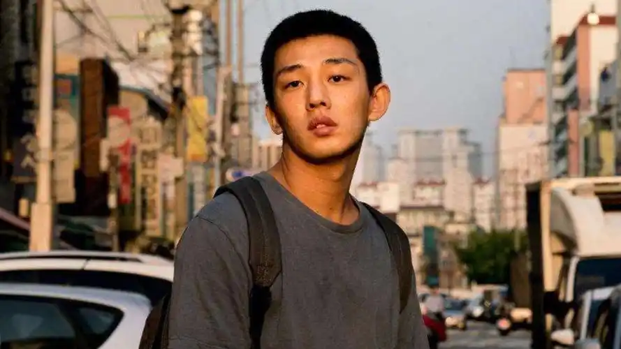 刘亚仁一年注射73次异丙酚,总量超4400毫升,多家医院被扣押搜查