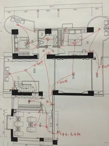 有没有会画cad的,求帮忙画几张简单的插座水电开关图,就把我手画的用