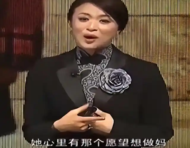 回顾生恩不如养恩金星领养的三个孩子如今长成这样