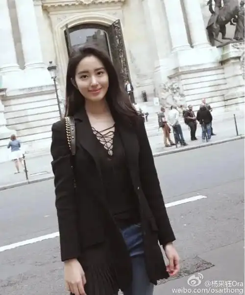 杨采钰终于找到合适的戏路:骄矜大小姐专业户