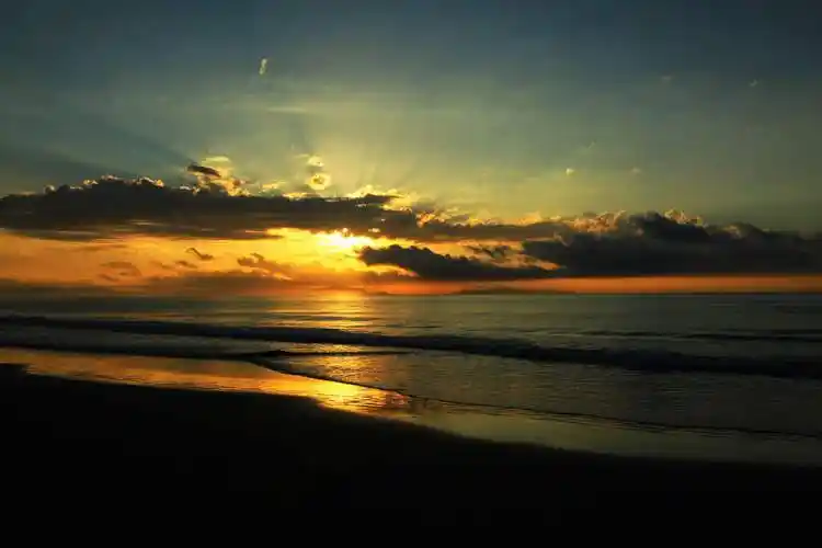 图集分享一组高清日出风景壁纸欢迎收藏